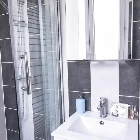 Luckey Homes - Rue Dulac Apartment Paris